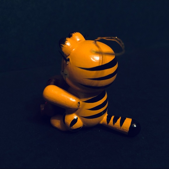 Wooden GARFIELD ornament - Picture 3 of 10
